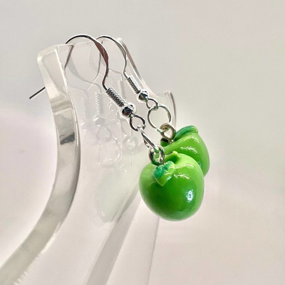 Green Apple Earrings - Teacher Earrings - School Earrings - Summer Fruit Earring - Picture 5 of 10